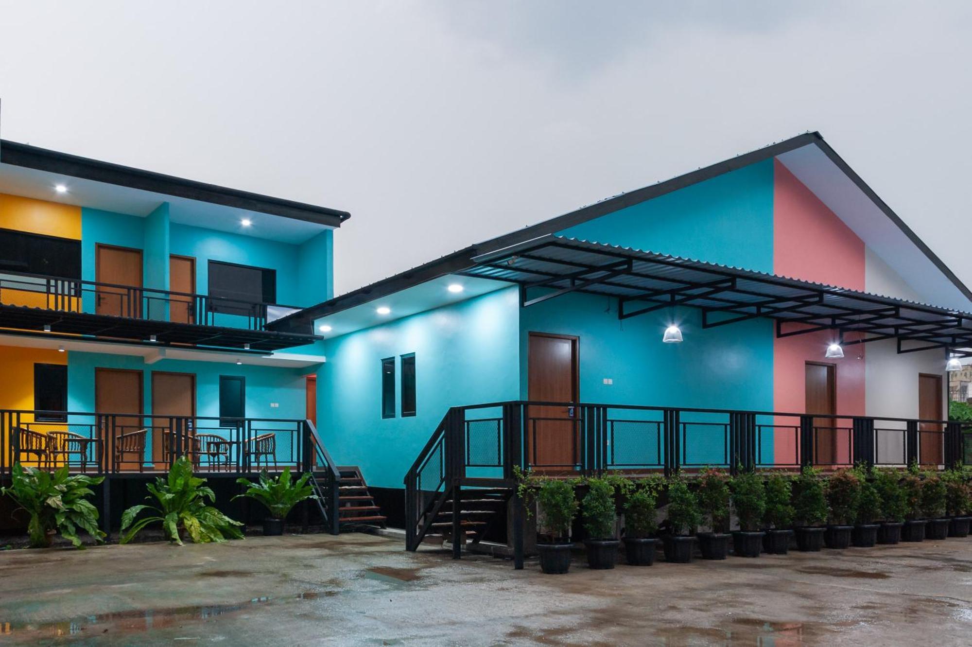 Sans Hotel Suryakencana Bogor Exterior foto